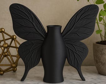 3D-gedruckte Vase mit schwarzem Schmetterling – Umweltfreundliches, schwarzes Gothic-Wohndekor
