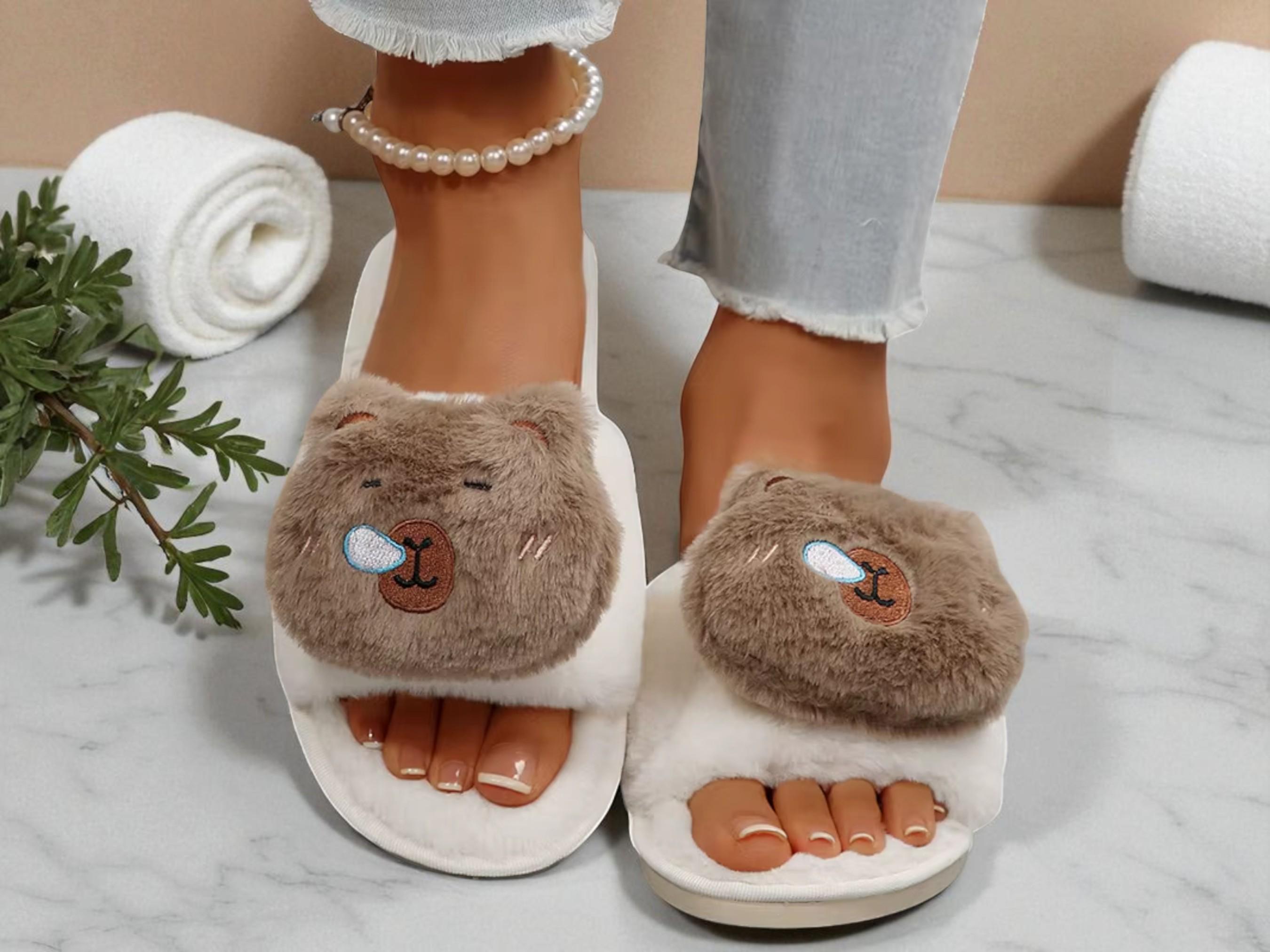 Plush Capybara Slippers Cute Thermal Home Slippers Comfortable Fluffy