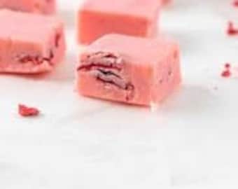 8 oz Aardbei Fudge