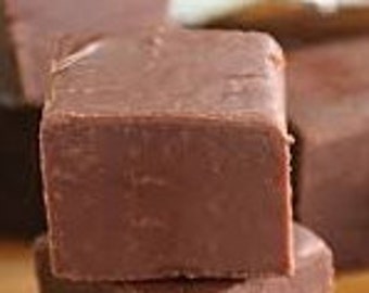 8 oz  Milk Chocolate Raspberry Fudge