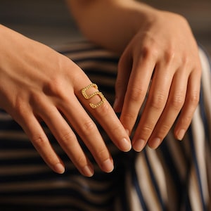 Handmade Brass Arthritis Ring: Geometric Boho Comfort Jewelry