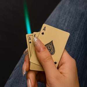 Poker Card Style Lighter – Refillable Butane Gas Flame – Unique Gift Idea**