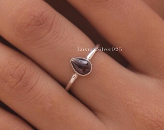 Natural Garnet Ring, 925 Sterling Silver Ring, Boho Handmade Ring , Gemstone Ring , Minimalist Ring , Women Ring , Bohemian Jewellery