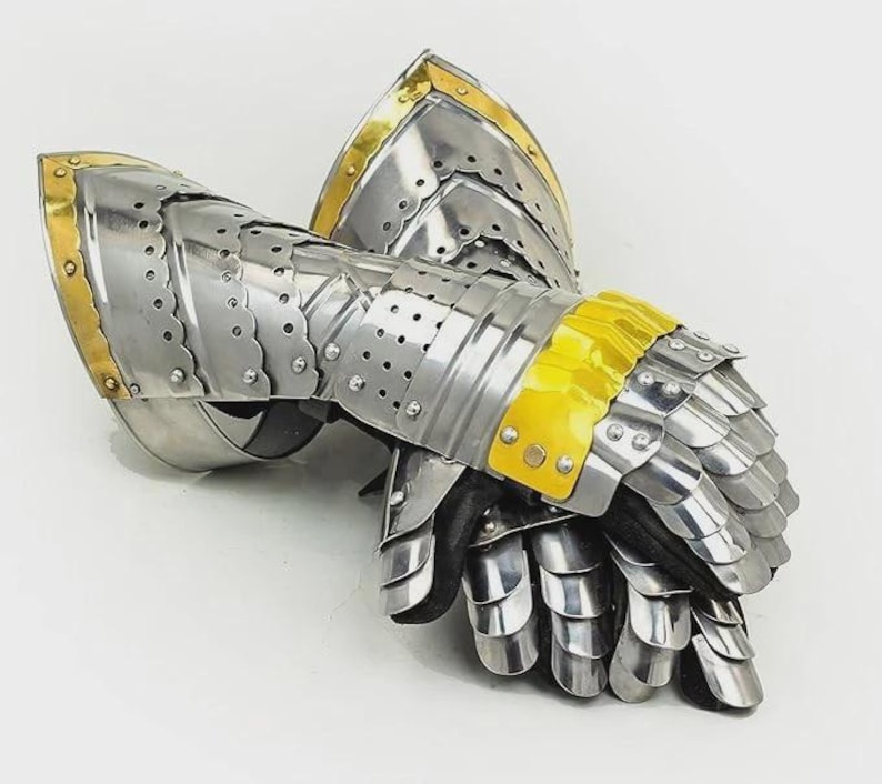 Steel Knight Gauntlet Armor Gloves – Polished Medieval Hand Armor With ...