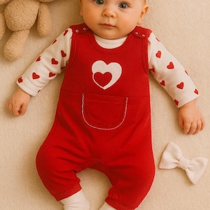 Baby Girl Heart Romper Set, 0-12 Months Overall Outfit, Cotton Long Sleeve Top & Romper, Baby Shower Gift