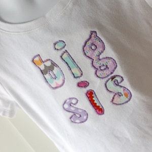 Big Sis White T-shirt Size S (5/6) in Girly Colors