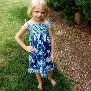 Cool Water Sundress Girls Size 4/5