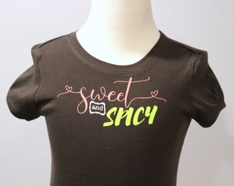 Sweet and Spicy Girls Brown T Shirt Size Small 6/7