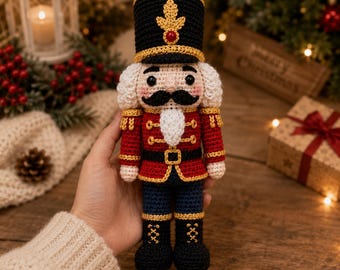 かぎ針編みのくるみ割り人形、クリスマスあみぐるみ、ホリデーソルジャーのおもちゃ、クラシックなくるみ割り人形、クリスマスのマントルピース、手作りのクリスマスデコレーション、冬の記念品