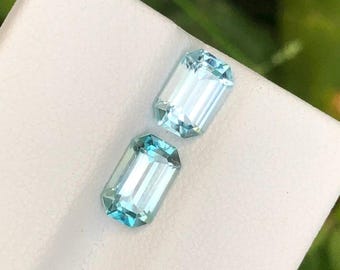 Gema de zircón azul facetado, 3,55 quilates