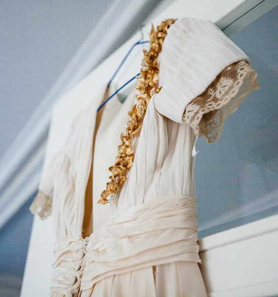 CRISTINA A , Wedding dress accessories Neckline wedding dress guide Ivy Leaves Gold color CRISTINA A , Wedding dress accessories Neckline wedding dress guide Ivy Leaves Gold color