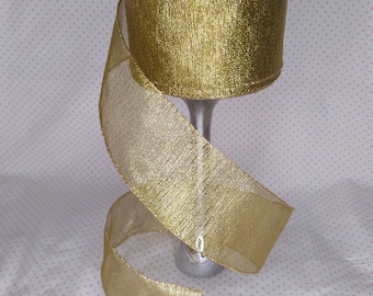 Wired Jumbo Ribbon Gold Metallic Brand New 2 1/2in by 75ft (6.3cm by 22.8m)
