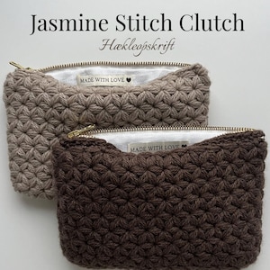 Op de afbeelding: Twee handgemaakte Jasmine Stitch clutches in bruintinten. De clutches hebben een gestructureerd, stervormig patroon en gouden ritsen. De tekst "Jasmine Stitch Clutch" en "Made with Love" zijn zichtbaar. Een stijlvol accessoire.