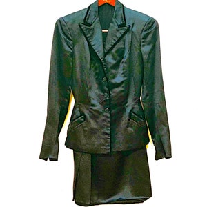 Vintage 70s Black Satin Suit: Velvet Piping, Silk Lining, Women&#39;s Size Small