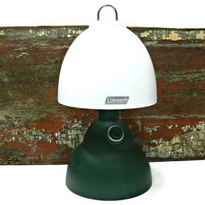 Vintage Coleman Table Lamp - Model 5370-1900 Battery Operated