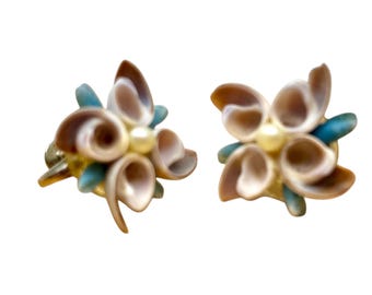 1950s Shell Floral Earrings: Vintage Pink & Blue Faux Pearl Screw Backs