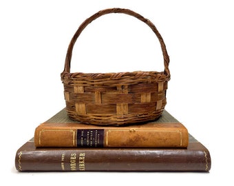 Vintage Woven Basket with Handle, Handmade Easter Basket