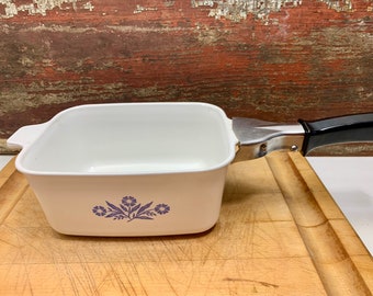 Vintage Corning Ware Casserole: 1.5 Quart Blue Cornflower, Detachable Handle  No Lid)