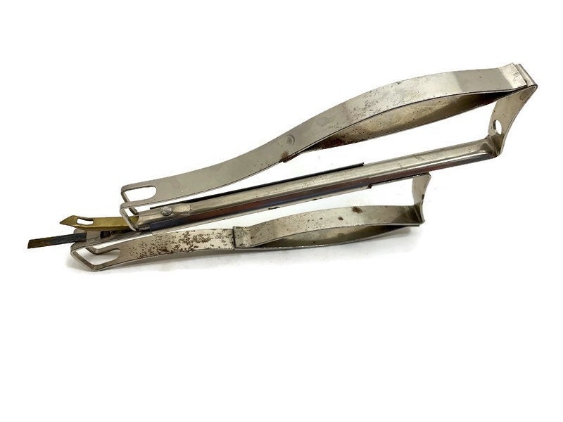 Metal Shuttle Vintage Rug Hooking Shuttles: Wood & Metal Weaving Tools - Etsy