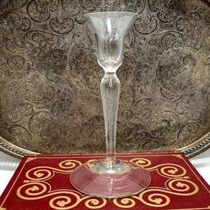 Hand Blown Glass Taper Candlestick with Teardrop Stem, Vintage Clear Glass Candle Holder, Elegant Wedding Decor