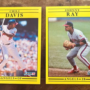 23 Los Angeles Angels Baseball Trading Cards, Vintage 1991 Fleer 1991 Collectible Cards