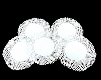 5 tapetes vintage de lino blanco y encaje de ganchillo