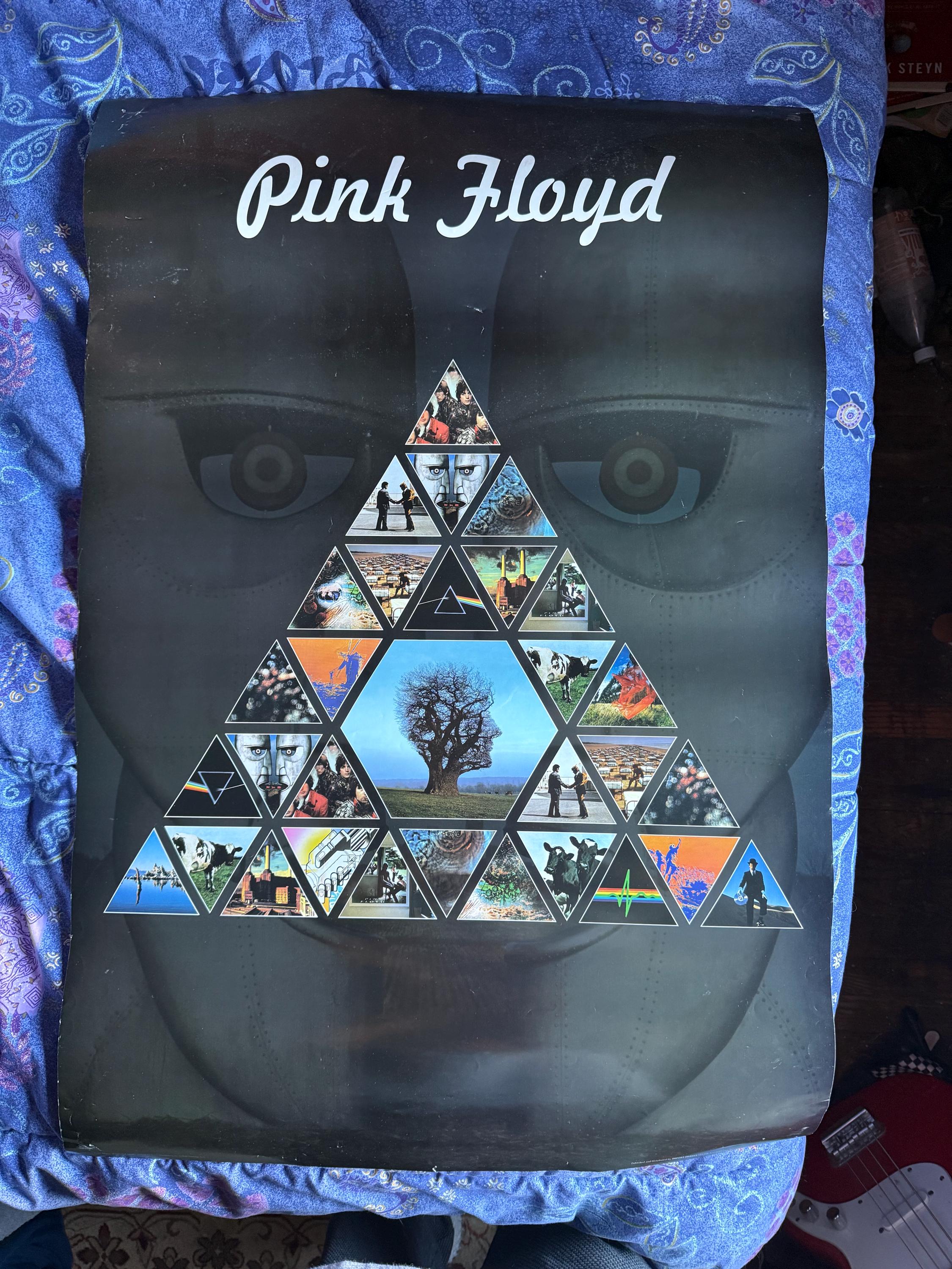 2002 Pink Floyd Dark Side Pyramid Poster. Anthill Trading Impirt