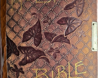 Antike 1891 Die ausgesprochene Ausgabe der HEILIGEN BIBEL, die die autorisierte und überarbeitete Version enthält. Befriedigender Zustand.