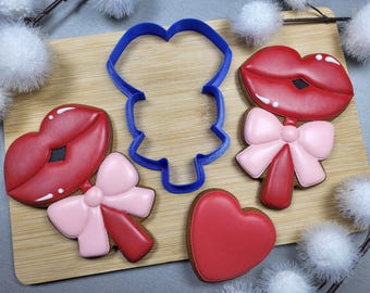 Lips with Bow on a Stick Cookie Cutter STL File | 3D Printer Model | One Size | Instant Download