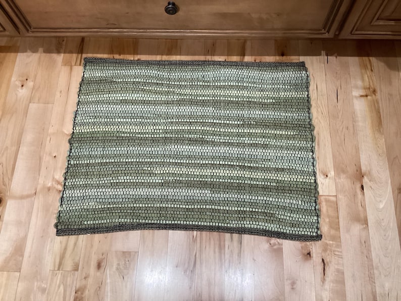 Handwoven Green Rag Rug - Multiple Sizes Available - Etsy