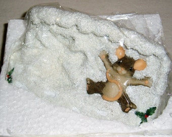 Charming Tails, Maxine Making Snow Angels Figurine in Mint in Box, Sale 45% Off