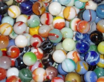 100 Antique Marbles, 1920's-1950's,  Peltier, Akro, Vitro, Master, Marble King, Etc.  Worth Up To Hundreds of Dollars