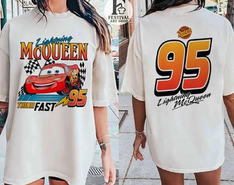 Vintage Lightning McQueen Shirt, Disney Cars Pixar T-Shirt, Retro Rennwagen Shirt, McQueen Number Back Comfort Farben Grafik-T-Shirt