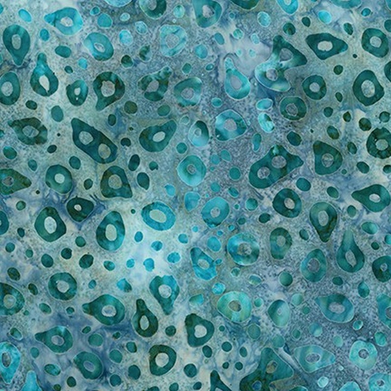Robert Kaufman Batik Fabric CHARCOAL AMD-17807-184 By The Half Yard