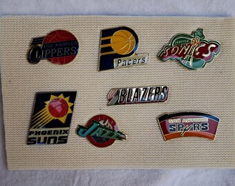 Pin badge Utah jazz  Los Angeles clippers Indiana pacers Seattle sonics Portland trail blazers Phoenix suns San Antonio spurs basketball nba