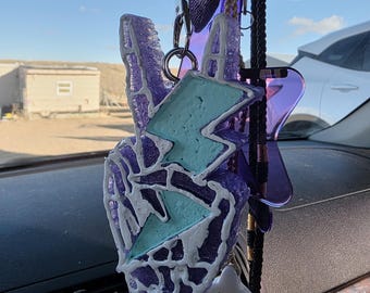 Lightning Bolt Peace Freshie