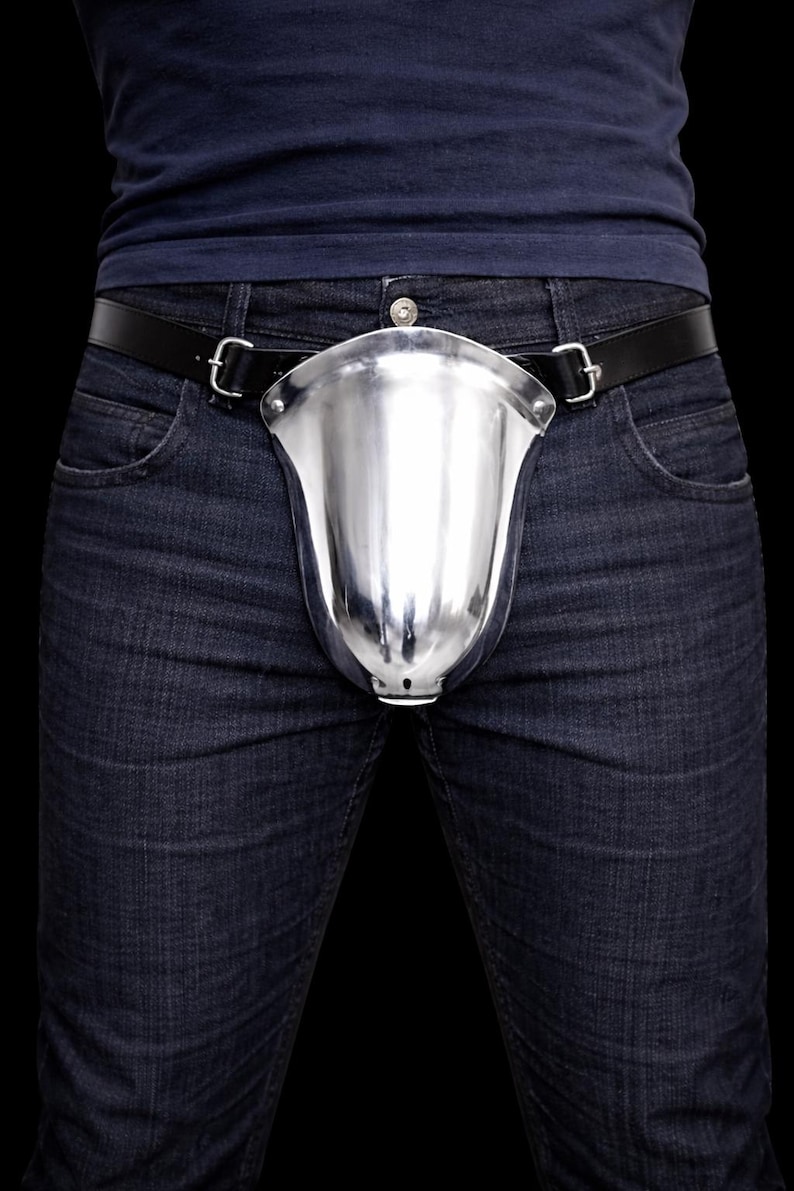 Medieval Steel Codpiece Armor | Handcrafted Knight Groin Guard | Renaissance Armor Accessory | Reenactment & Cosplay Gear image 2