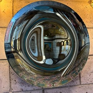 Contemporary Concave Mirror, Inspired by Space Age decor, Green Mirror, Contemporary Mirror, Hand crafted, Mirror Wall Decor, Curve Mirror