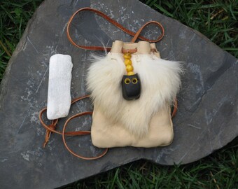 Medicine Bags, Leather Pouches, Apoxie Sculpt Owl, Rabbit, Crystal Stones Pouch, Healing Tools, Meditation Tools, Gift For Her, Gift For Him