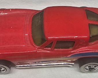 ホットウィール コルベット スティングレイ コンバーシベル '72 (G