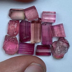 31,60 karaat facet ruwe roze toermalijn kavel - Afghanistan.