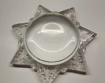 Antique Victorian Pressed Glass 7 Point Star Dome Magnifying Glass Paperweight 1900&#39;s
