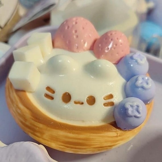 かわいいベーカリーのスクイーズおもちゃ - 猫パン、クロワッサン