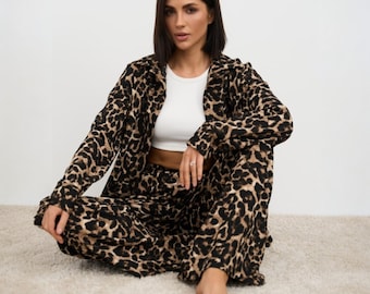 Crepe Frauen Anzug Leopard Print Shirt und Weites Bein Palazzo Hose Sommer Kostüm Outfit, Soft-Set