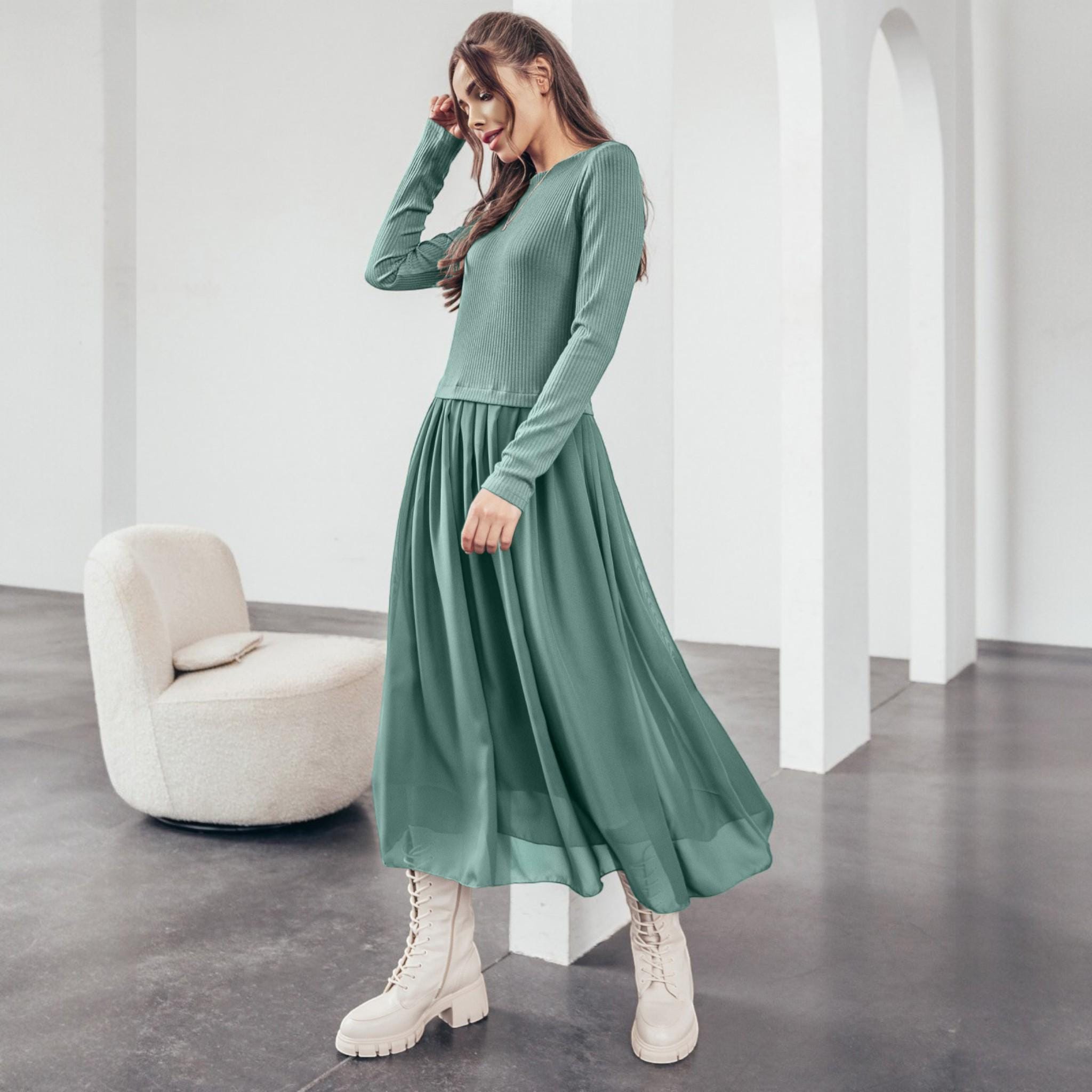 Combined Dress: Knitted Top and Chiffon Pleated Skirt, Long Sleeve Demi-season
