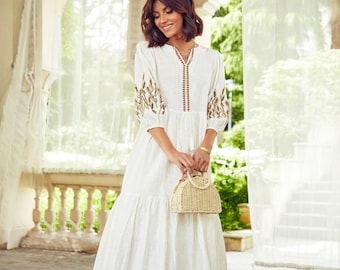 Besticktes A-Linie Midi Kleid - Ausgestelltes Baumwolle Stil, knielang, lässiger Look mit Quasten, Größen S-3XL