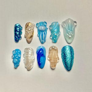 Press on nails