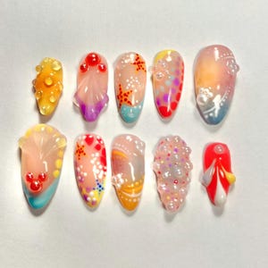 Press on nails