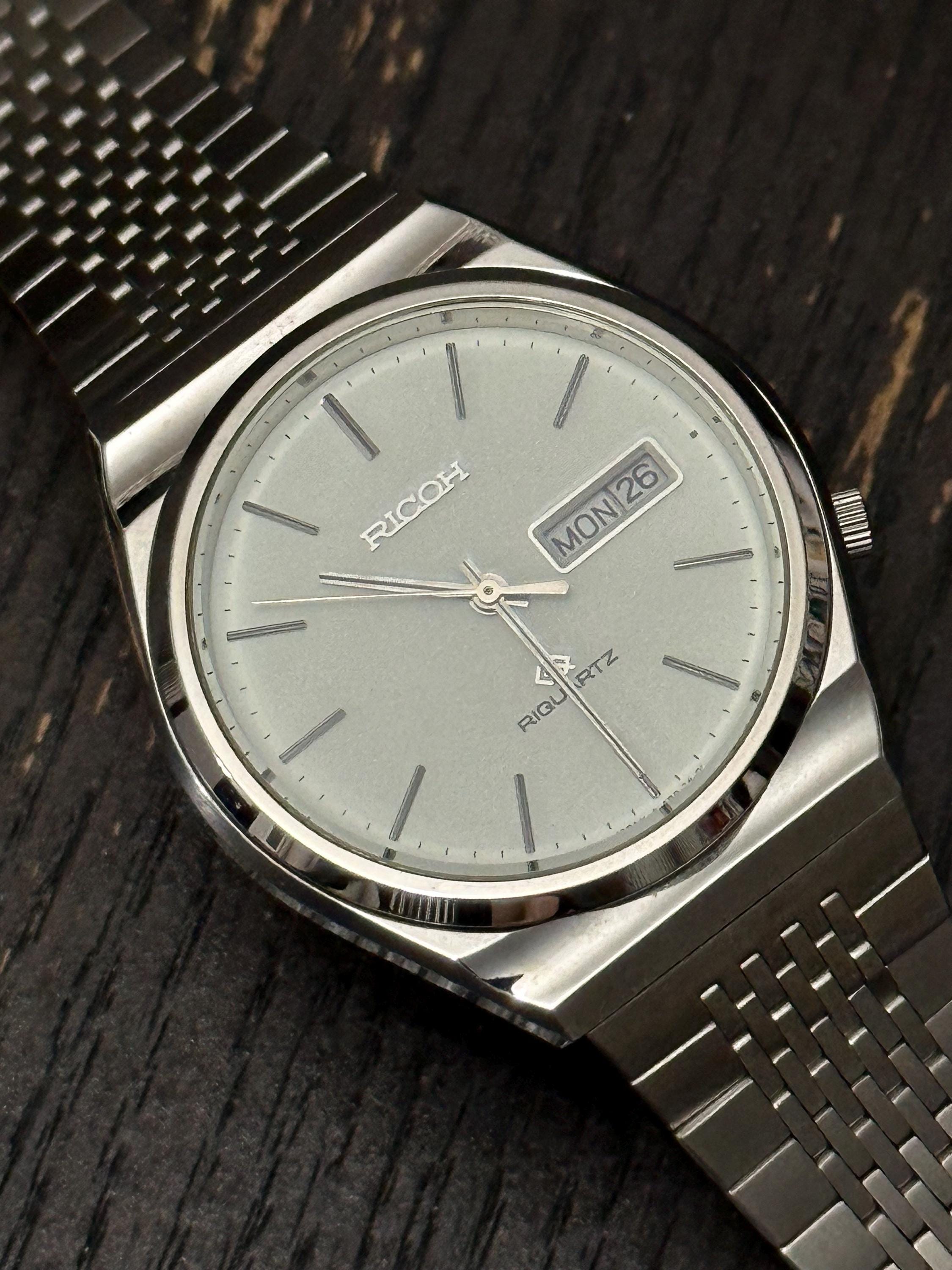 Ricoh riquartz watch - Etsy 日本