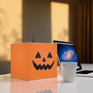 Halloween Pumpkin Cube Lamp: Spooky Jack O&#39; Lantern Night Light